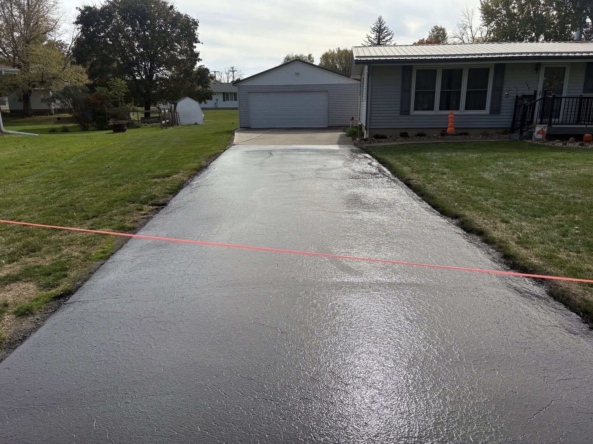 Driveway Sealcoating